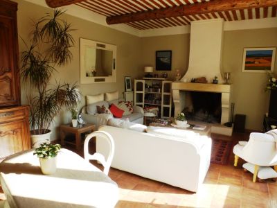 PROPRIETE DE CHARME en campagne à Saint Remy De Provence