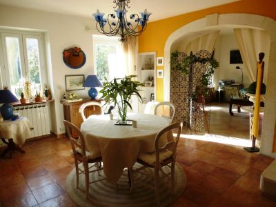 PROPRIETE DE CHARME en campagne à Saint Remy De Provence