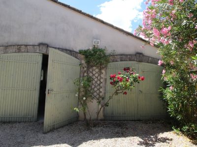 MAISON centre village à pieds à Noves