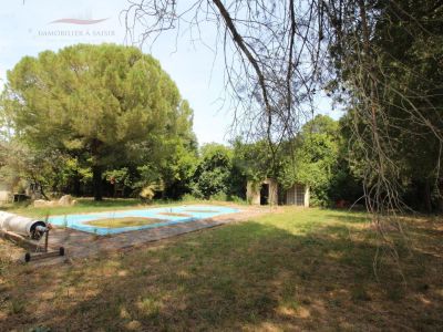 Ravissant MAS en Pierre sur 1700 m² de terrain. Saint Remy De Provence