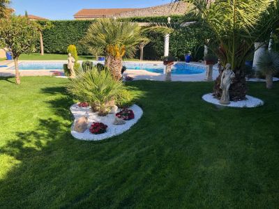 Vente VILLA contemporaine 4 chambres Piscine Noves