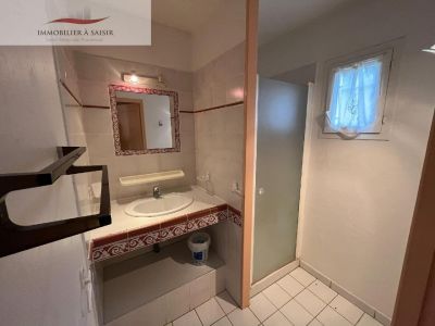  Mas Blanc Des Alpilles