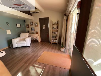 VILLA 4 CHAMBRES avec PISCINE Maillane