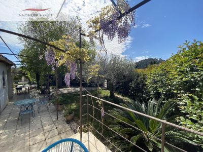 MAISON de PLAIN PIED 4 chambres à Saint Remy De Provence