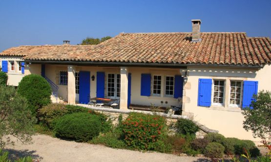 Achat/Vente VILLA 5 chambres 4 salles de bain piscine Saint Remy De Provence