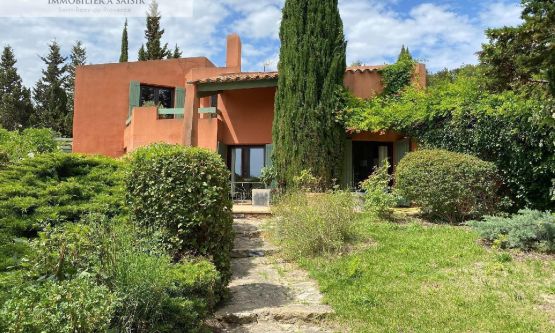 PROPRIETE PISCINE TENNIS Les Baux De Provence