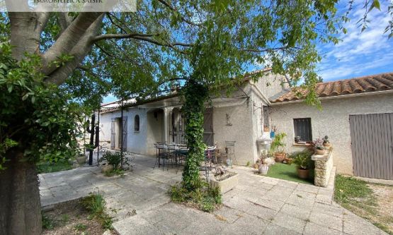 MAISON de PLAIN PIED 4 chambres à Saint Remy De Provence