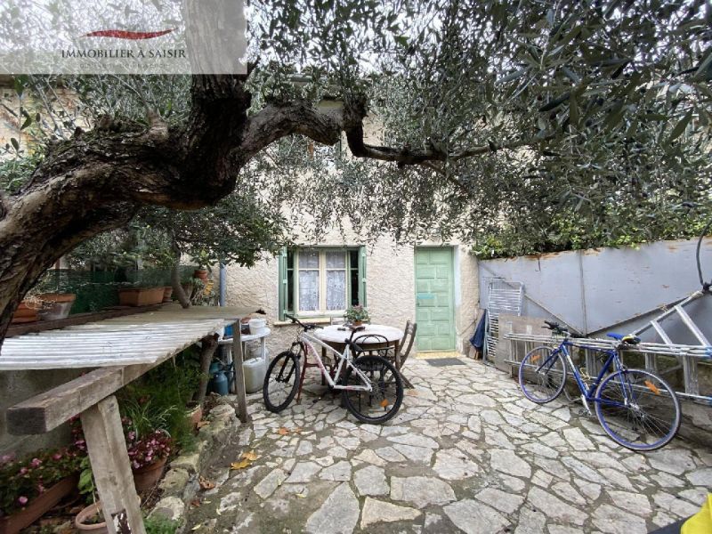  Saint Remy De Provence